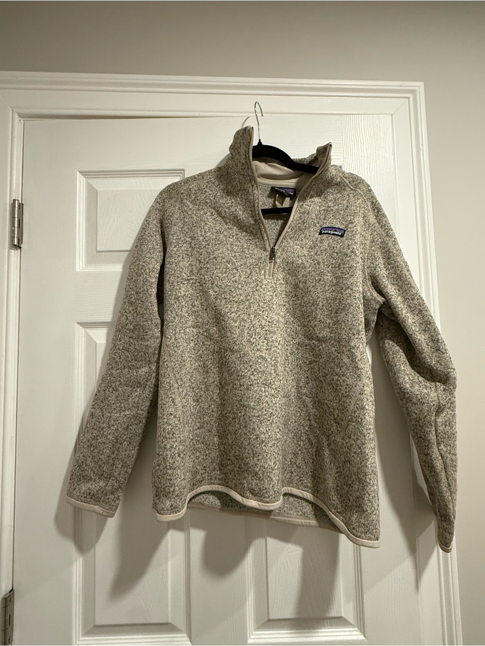 Patagonia women’s Half-Zip Fleece Sweater - Heathered Beige